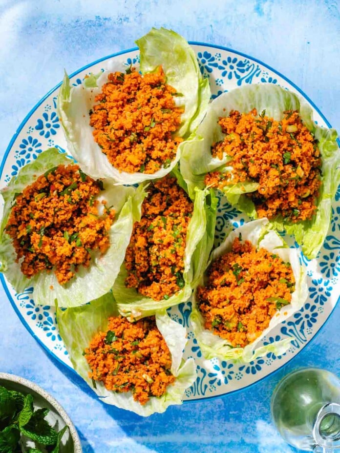 Arabic Salad with Simple Dressing - Hungry Paprikas